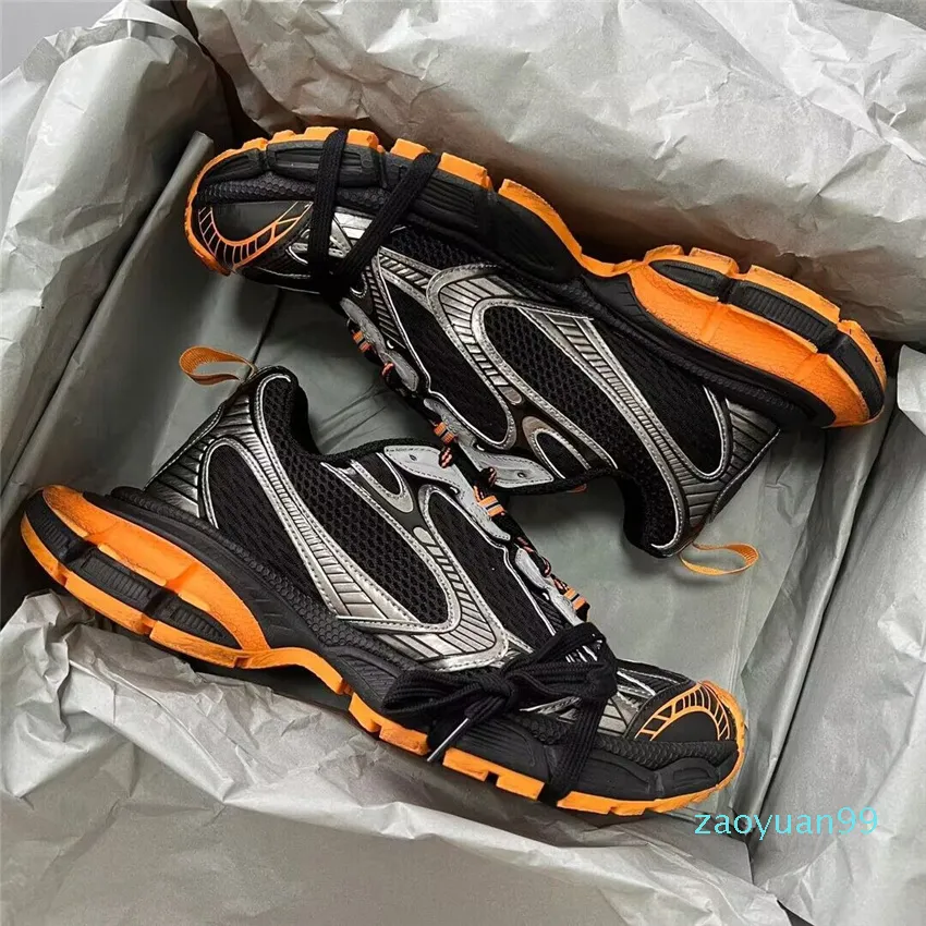 Оптовая продажа 3XL Спортивная обувь для бега Мужчины Женщины Низкие сетчатые кожаные лакированные кроссовки из искусственной кожи Персонализированные шнурки Скидка Комфортная обувь EU35-46