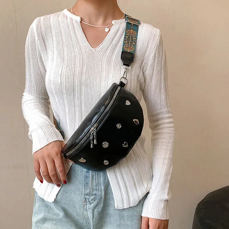 Luxury Simple Waist Bag Women Chest Purses Leisure Belt Designer Fanny Pack Fashion Rivet Ladies Shoulder Crossbody Bags 240110