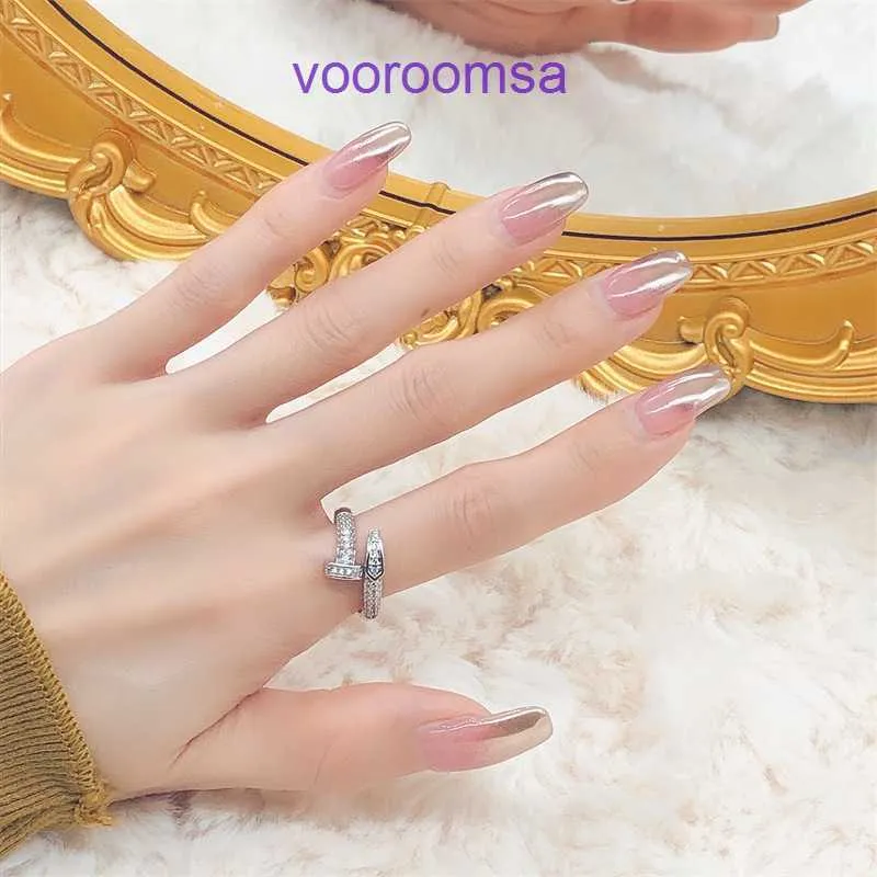Модное кольцо Carter Ladies Rose Gold Silver Lady Rings Дизайнерские украшения на продажу Легкие роскошные ins super flash универсальное классическое кольцо для ногтей в оригинальной коробке
