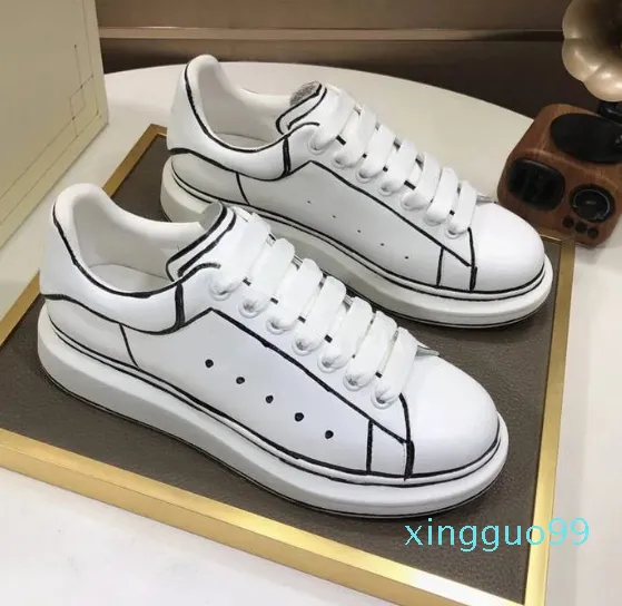 Zapatos informales de gran tamaño de diseñador, cómics en blanco y negro, tendencia de moda para hombres y mujeres, parejas con suela alta, suave y gruesa