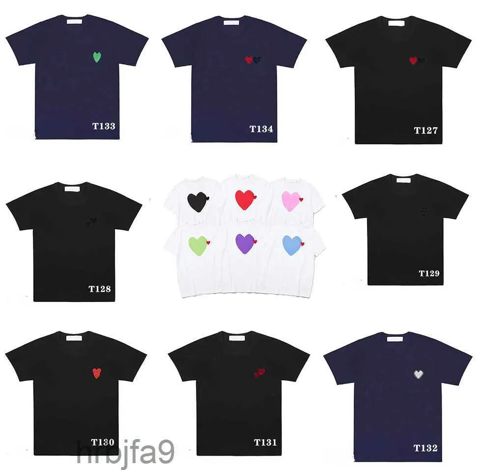 Jouer chemises de créateurs mode Cdg Badge vêtements confort t-shirt manches été amoureux haut t-shirt DesignersD8J3 I81C I81C