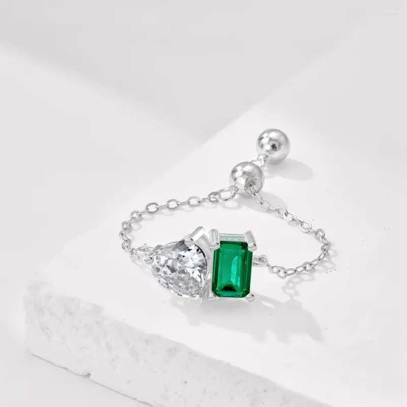 Bagues de cluster S925 Sterling Silver Emerald Femmes Coeur Bague Femme Brillant 5A Zircon Bijoux de luxe Cadeau Lady Party Banquet