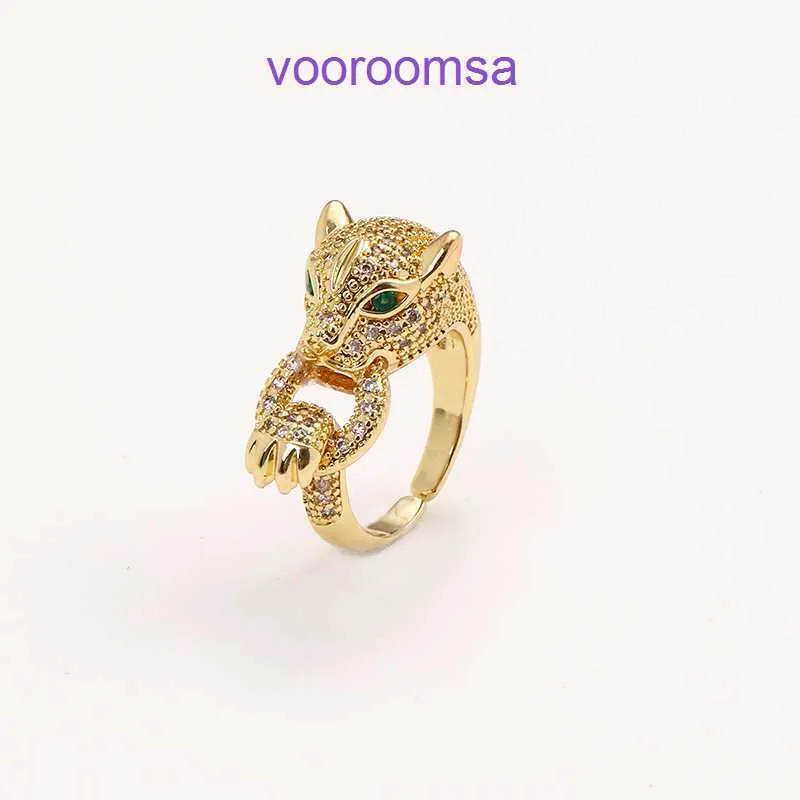 Wysokiej jakości Carter 18K Gold Holiday Gift Ring Modna Moda Wyolbrzymiona głowa lamparta Czysta miedziana mikro ustawienie cyrkonu męskie i z oryginalnym pudełkiem