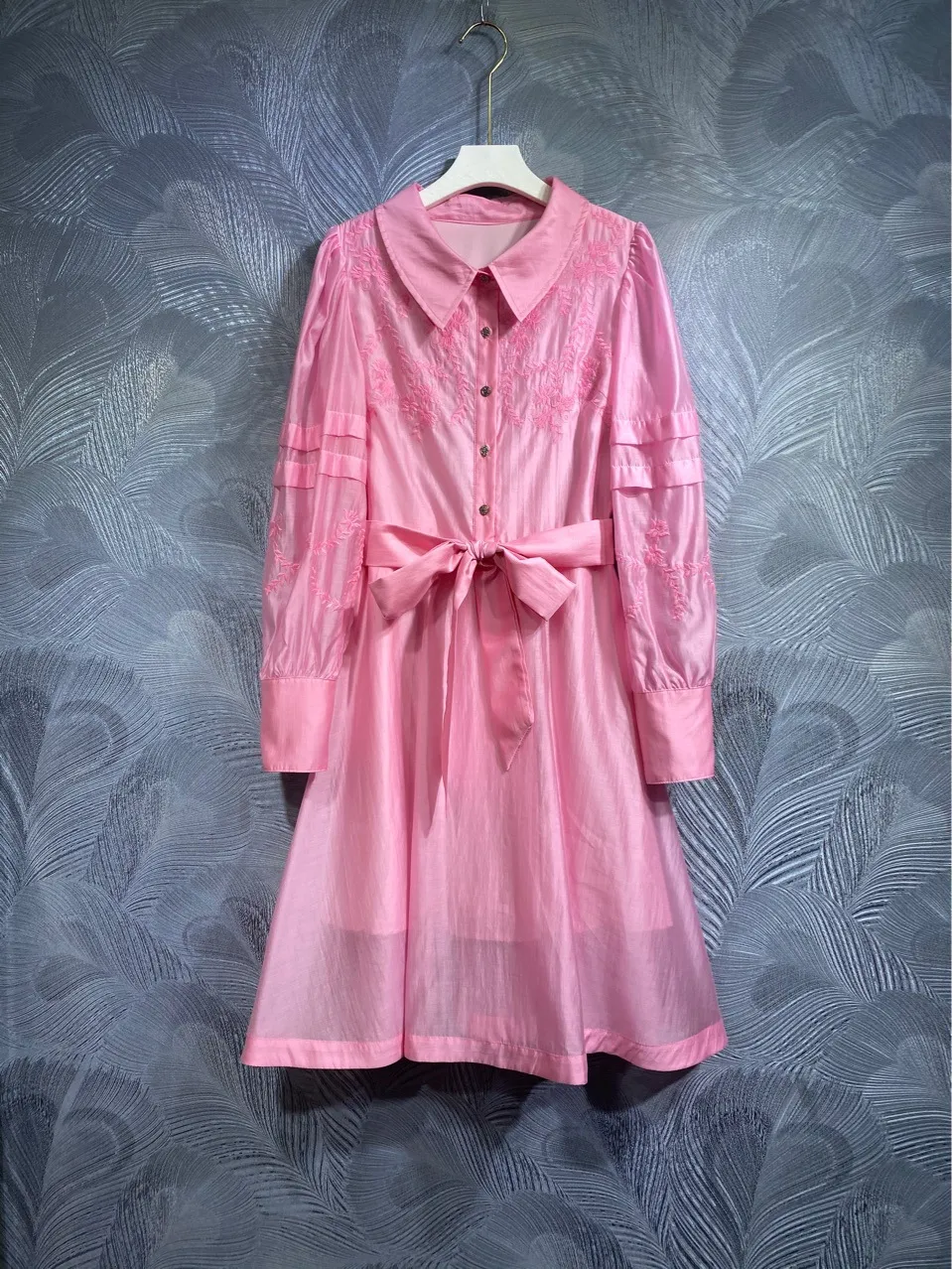 2024 Spring Pure Kolorowe Dressed Polted Sukienkę Pink Long Rleeve Scyk Midi Sukienki T3J091516
