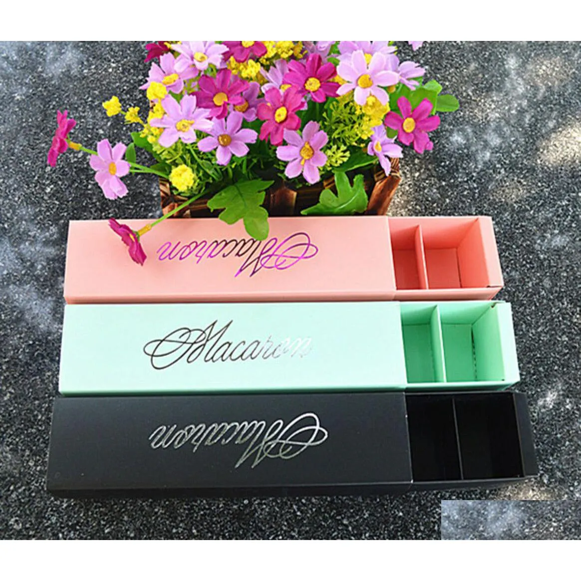 Pakowanie pudełka hurtowe 6 kolorów opakowanie aron cukierki ślubne Favours Prezent Laser Paper Grids Chocolates Box/Cookie Box Dostawa Dhukj