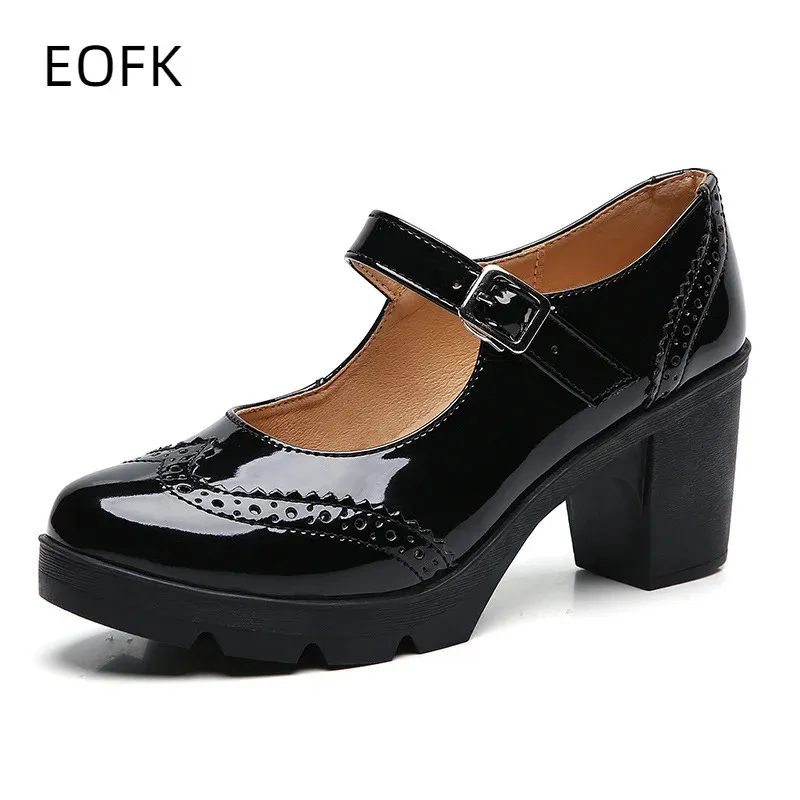 EOFK Vrouwen Pompen Schoenen Mary Janes Hoge Hakken Brogue Vierkante Hak Ronde Neus Lakleer Wig Vrouw Dames 240110