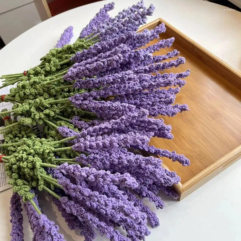 Flores decorativas mão-malha flor de lavanda artificial artesanal cor roxa crochê diy presente do dia dos namorados decoração de casamento