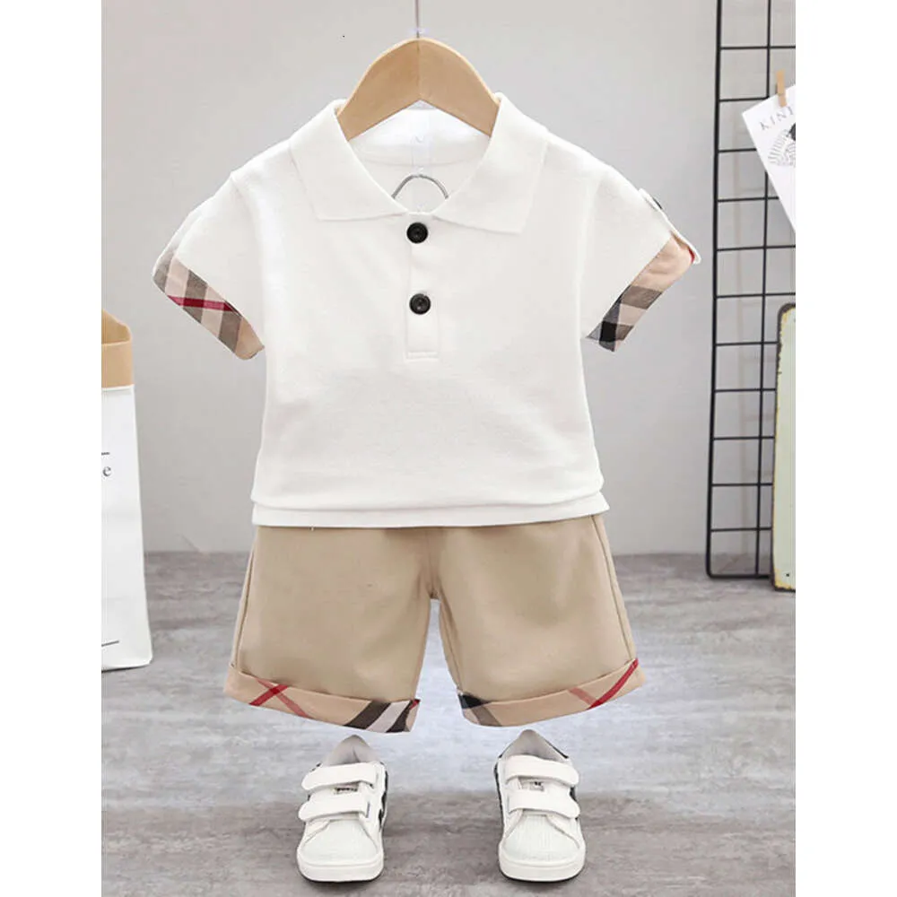 "Adorable ensemble de barboteuses pour bébés garçons et filles - Combinaisons de créateurs pour bébés en coton doux - Vêtements parfaits pour nouveau-nés pour vos tout-petits!"