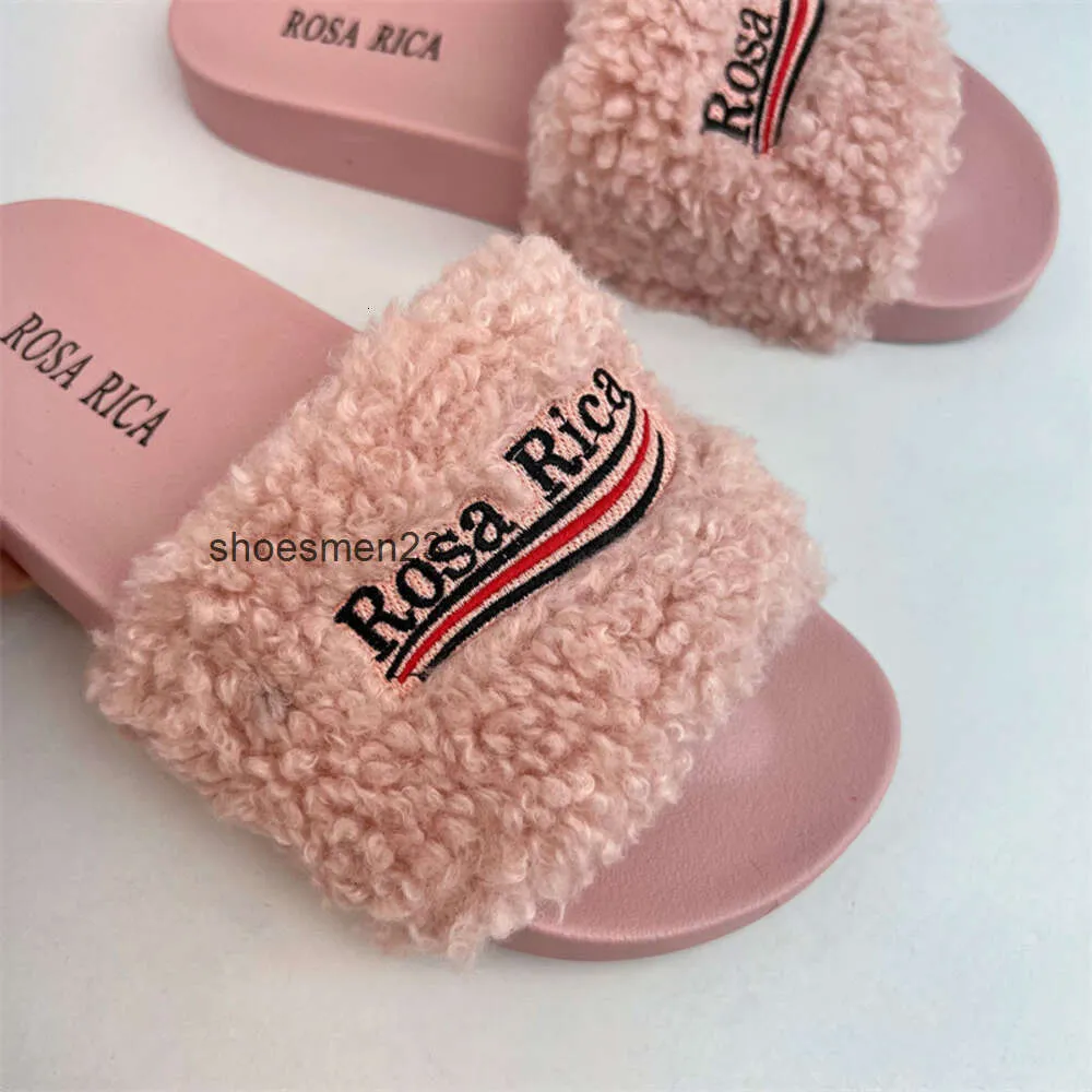 Designerskie buty Paris Sandals Luksusowe kapcie Furry platforma Pluszowe kapcie haftowe b słowo para pluszowe kapcie furry zjeżdżalnia zamszowe kapcie 8NW0L