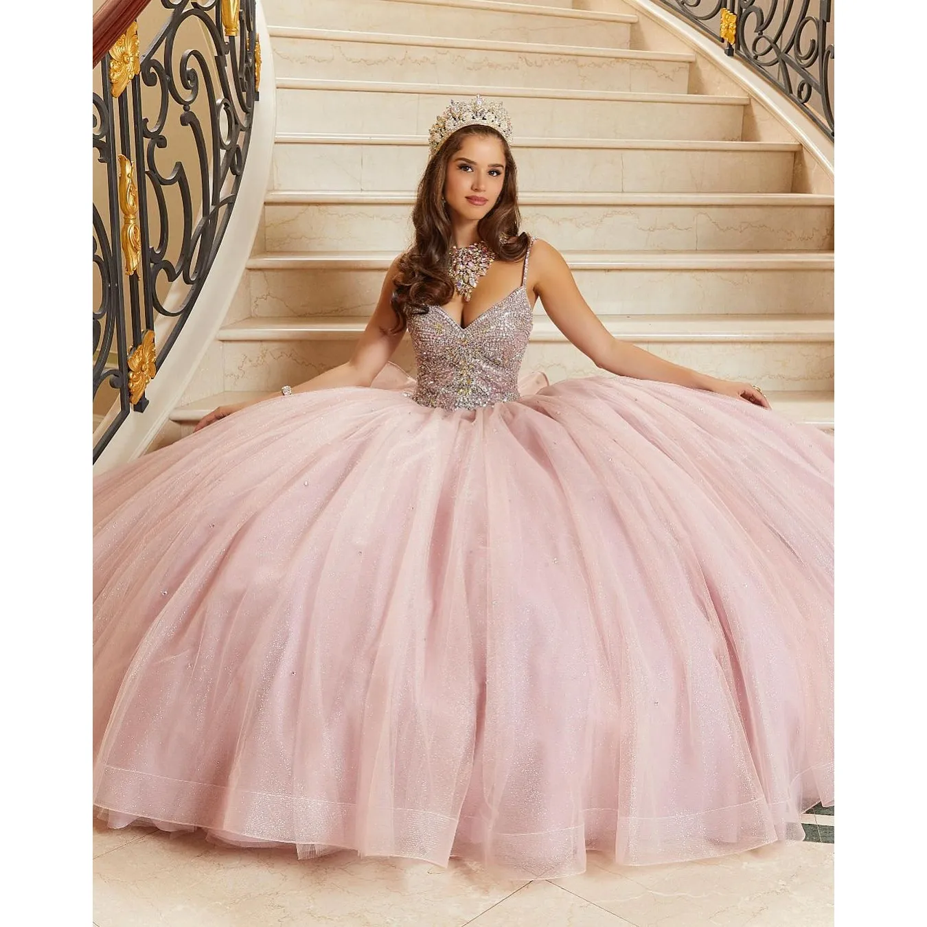 Rosa quinceanera klänning spaghetti rem pärlan kristall prinsessa boll klänningar födelsedagsfest klänningar vestido de 15 anos