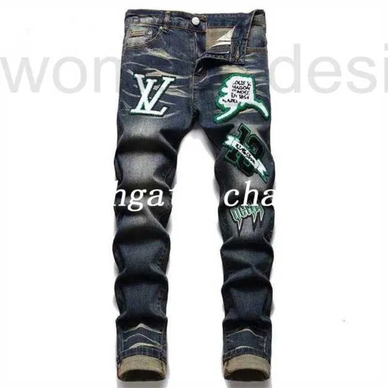 Jeans da uomo firmati Nuovi jeans da uomo di strada estiva 2022 pantaloni di cotone stampato moda giovanile stretto vita media casual per uomo Y8X2