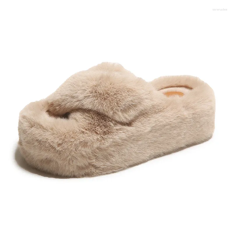 Pantofole con piattaforma spessa donna 2024 sandali da esterno con fondo autunno primavera donna taglie forti 42 scarpe corte in peluche più calde