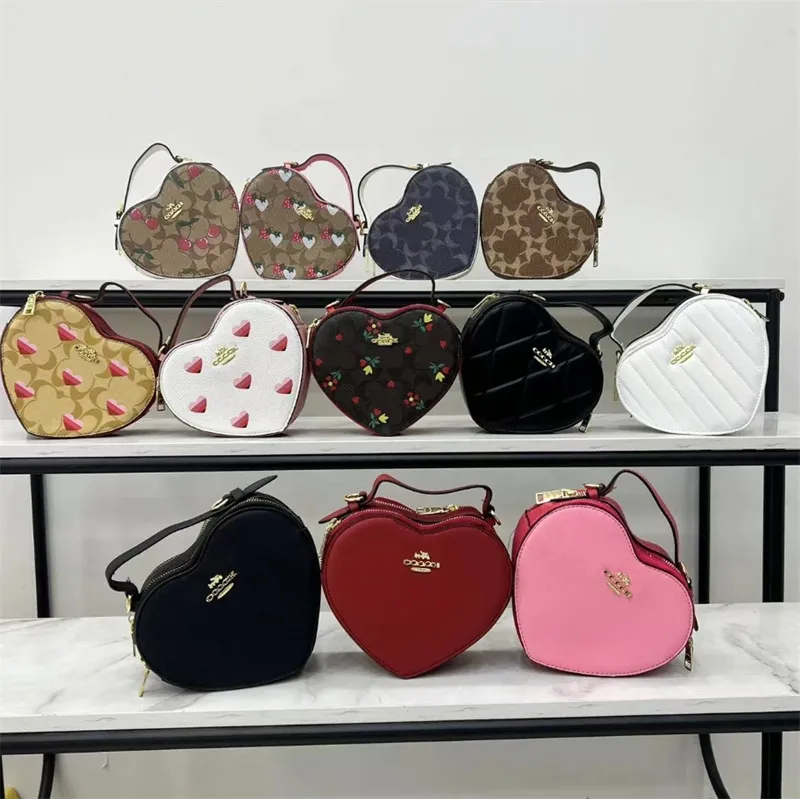 Designer Love Heart Bag Cross Body Girls Handbag Women Designers Luxury Mini Totes Crossbody Shoulder Bags Cherry Chains Lover Handbags