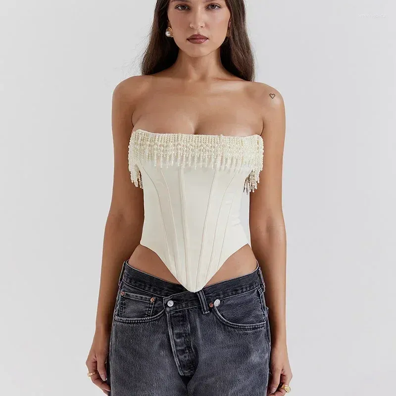 Kvinnors tankar Pearl Tassel Corset Axless Crop Tops Women 2024 Spring Sexig Vit ärmlös Backless Ladies Fashion Club Partywear