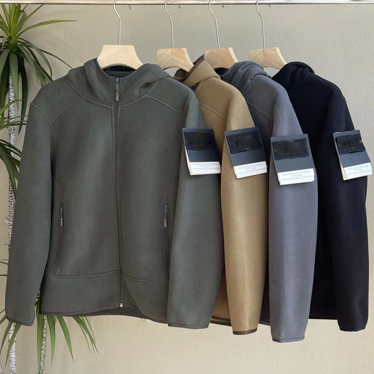 Felpa con cappuccio firmata Tech Fleece Spessa pile polare Pullover con zip Felpe con cappuccio da uomo Maglione Distintivo bussola ricamato Manica lunga Primavera Autunno Coppia Abiti