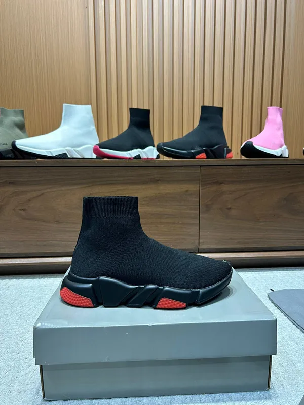 2023 Designer Scarpe casual da uomo Sneaker di lusso Trainer Virgil Pelle di vitello Alta qualità Bianco Verde Rosso Blu Lettera sovrapposizioni Piattaforma in pelle Sneaker sportiva bassa 0109