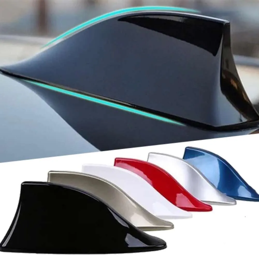 Neue Auto Shark Fin Antenne Radio FM Antenne Signal Antennen Ersatz Auto Styling Dach Signal Antenne Dekoration Radio Shark fin