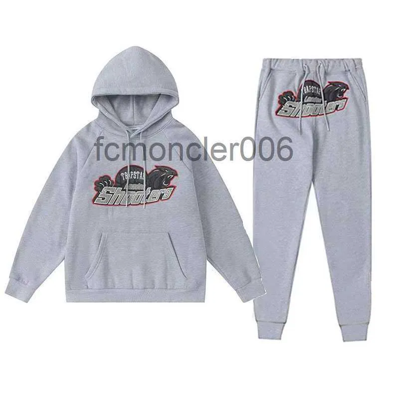 Herren Trainingsanzüge Männer Herbst Winter Trapstar Shooters Trainingsanzug Hoodie Set Frauen Übergroße Marke Sport Anzug Hose Sets Gedruckt 221203 P3b9tdfcIRRN