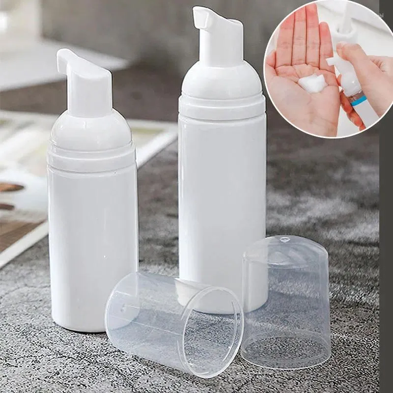 Butelki do przechowywania 1PCS Podróż subpakowane oczyszczanie twarzy pienowanie musów do butelek szamponu butelkowania woda butelkowana