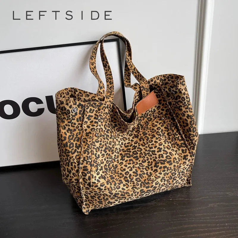 LEFTSIDE Leopard Design Korean Fashion Shopper stora shoppingväskor för kvinnor handväska lady axelväska stor kapacitet 240111