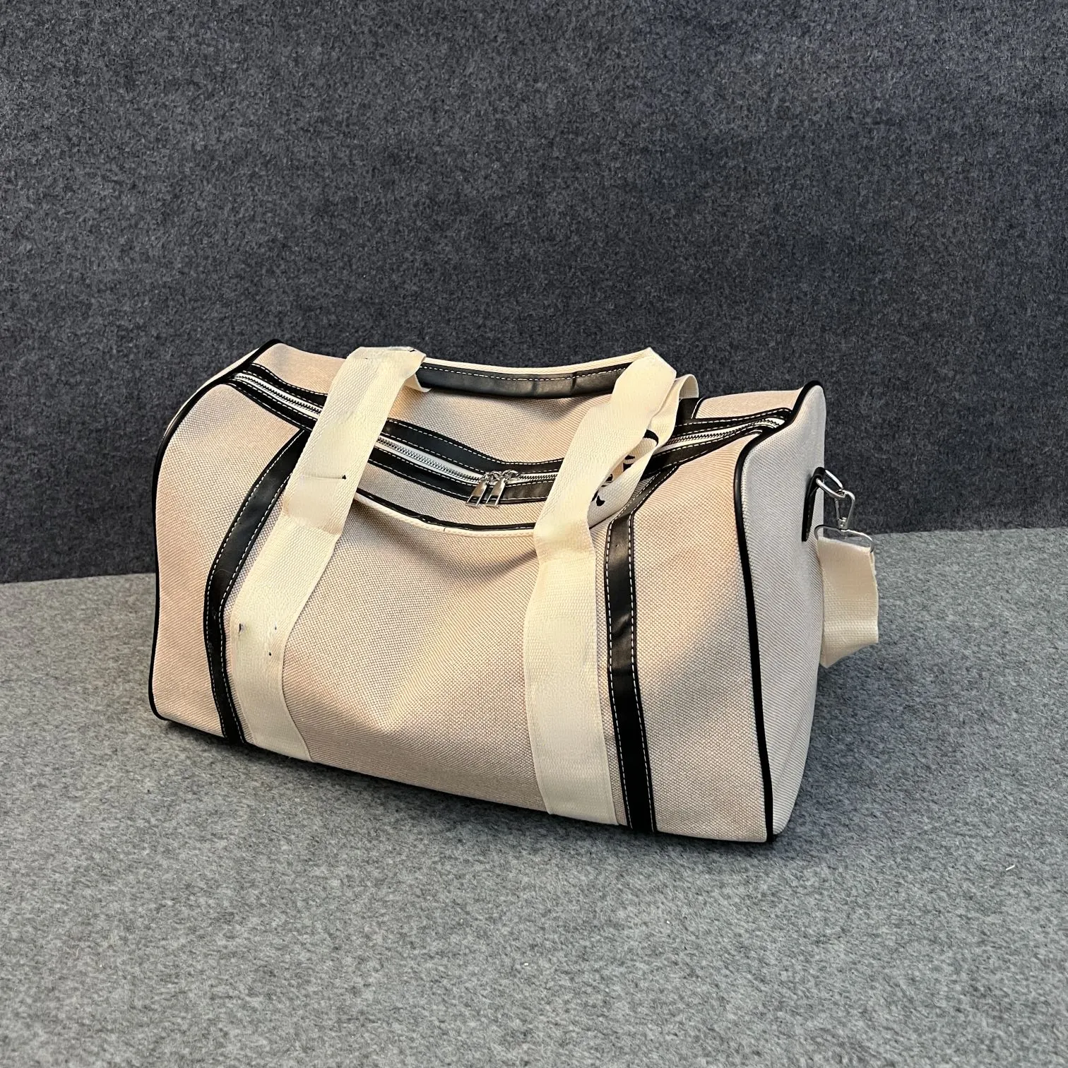 New fashion large capacity travel bag