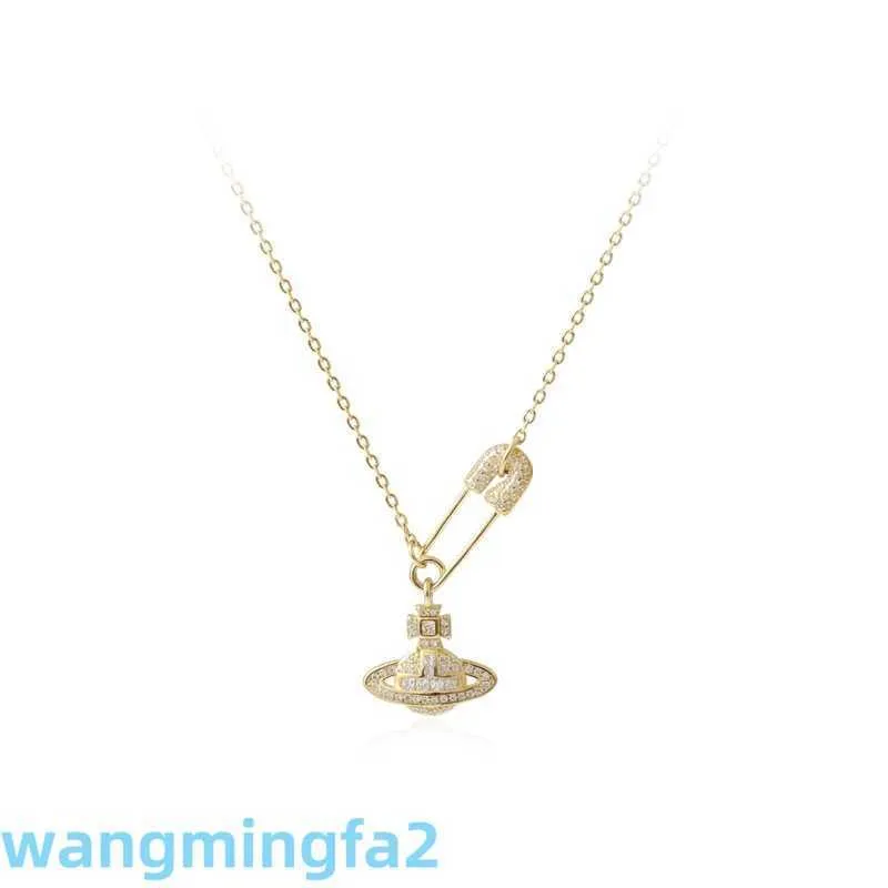 2024Designer Western Empress Dowagernecklace Strands Strings West Sterling Silver S925 Saturn Korean Necklace Memale Snake Bone Cross Chain