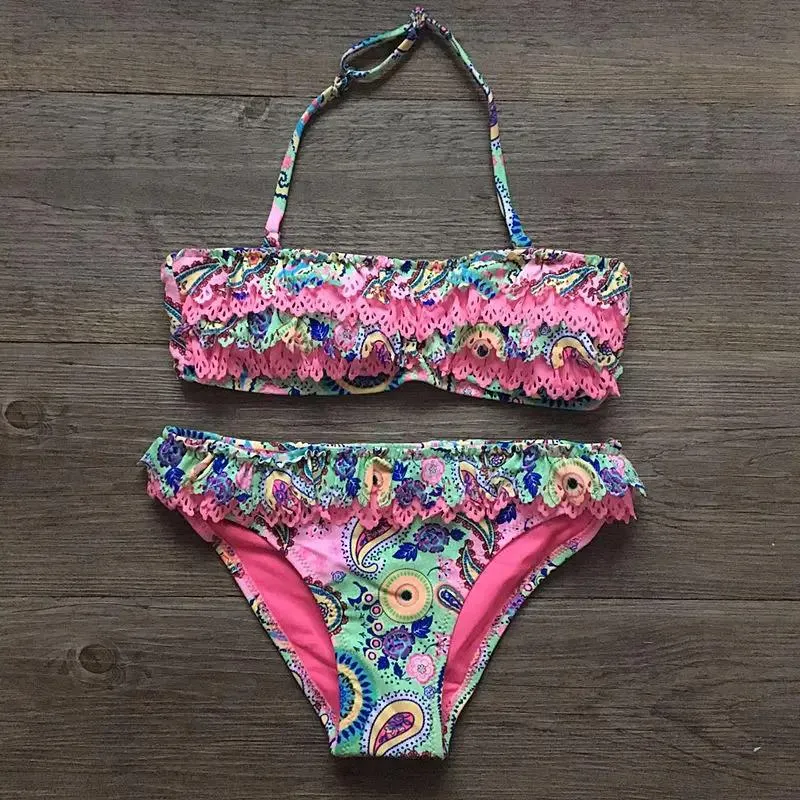 Draag meisjes split holle Falbala bikini tweedelige zwemkleding bikini kinderen badmode kinderen badpak meisje strandkleding voor hete lente