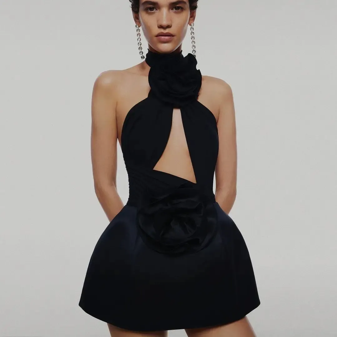 Black Halter Neck Short Satin Prom Dress with Bow and Sweep Train from Dhgate Prom Dresses - price 207.14 Black Halter Neck Short Satin Prom Dress with Bow and Sweep Train from Dhgate Prom Dresses - price 207.14