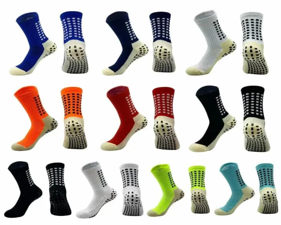 Style 20202021 TAPEDESIGN Chaussettes de football Chaussettes chaudes Hommes Hiver Thermique Football Bas longs Absorption de la transpiration Antichoc Runn9280317