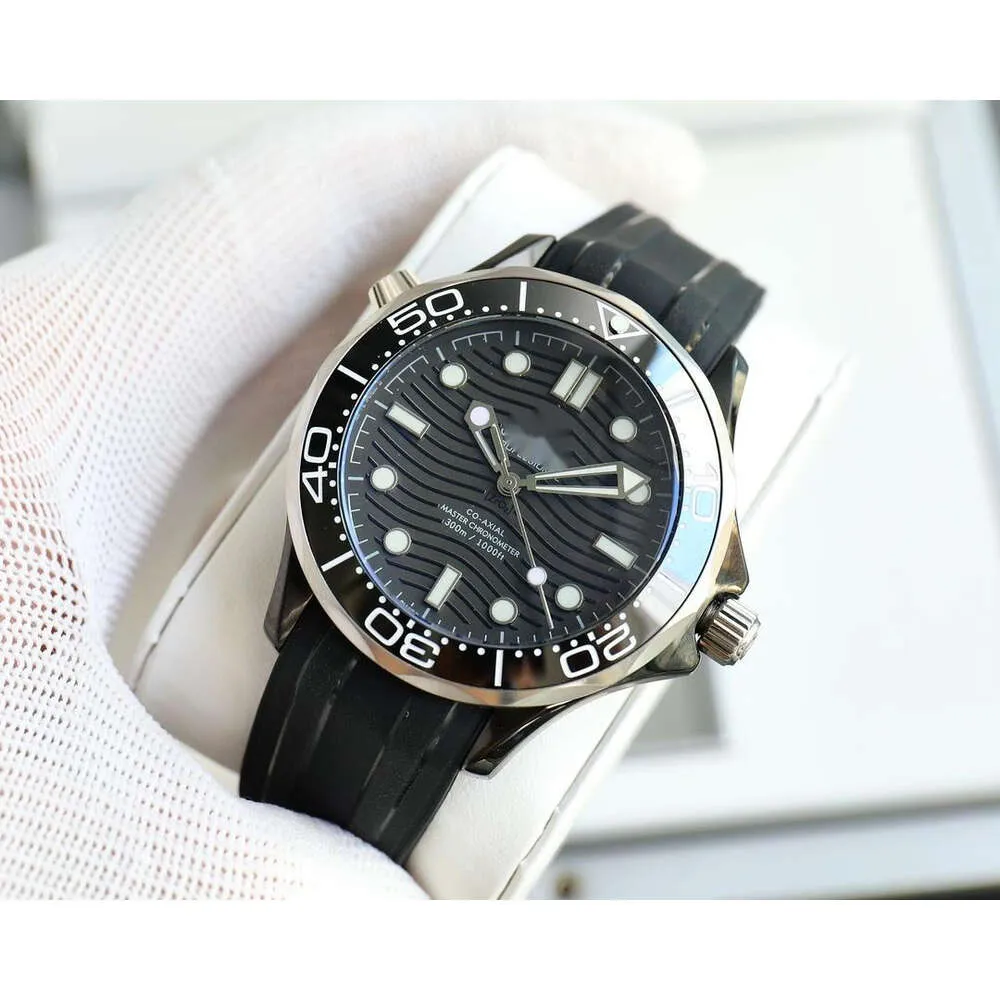 Omegawatch Watches Men Watchmen Jason007 Seamaster Watch 5a High Quality Mechanical Movement Wristwatch 007 Menwatch Ceramic Bezel Womenwatch Montre Homme LZPB