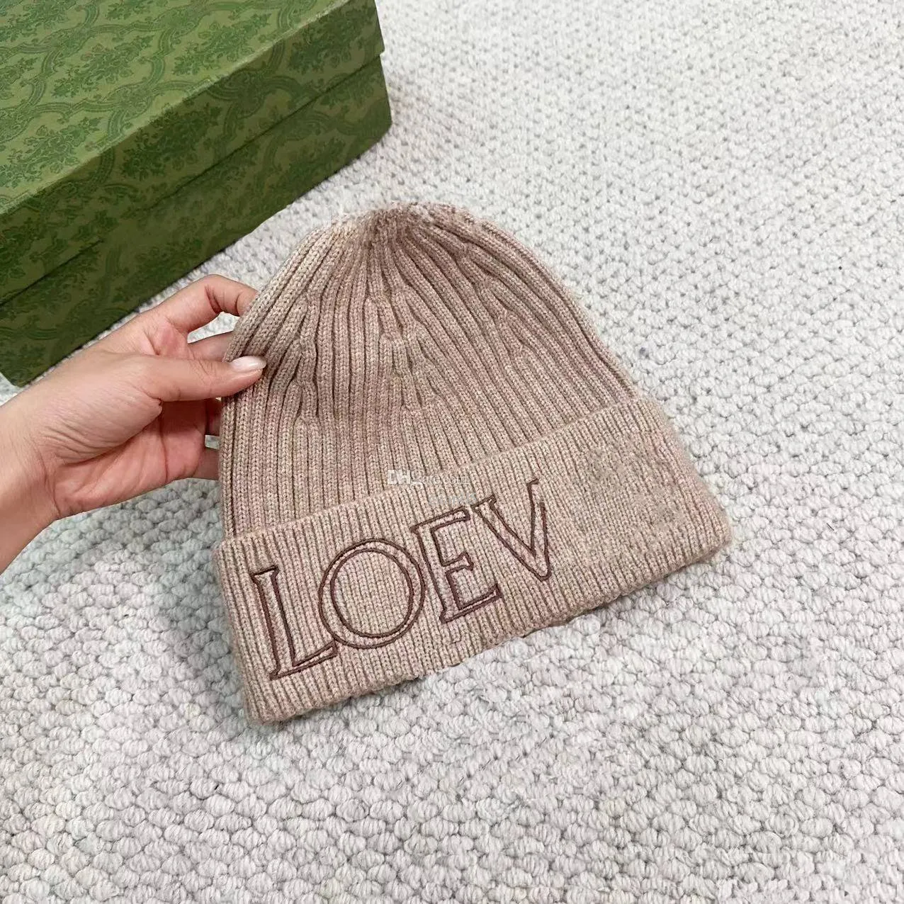 Warme Gebreide Beanie Wintermuts In Het Beige Voor Volwassenen Damesmutsen Herenmutsen 100 Polyacryl Basic Line