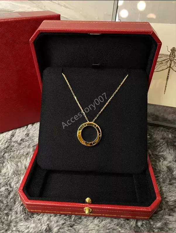 Collier de bijoux de créateur Collier de créateur Amour Colliers pendentif pour hommes et femmes Mode Collier en acier inoxydable Cadeaux de Saint Valentin pour homme pour femme