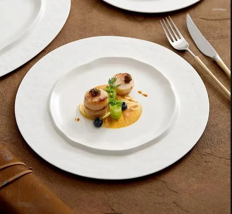 Plattor El Restaurang salladdessertplatta nordisk hemmiddag Huvudrätt vit biff keramisk kök kreativt bordsartiklar