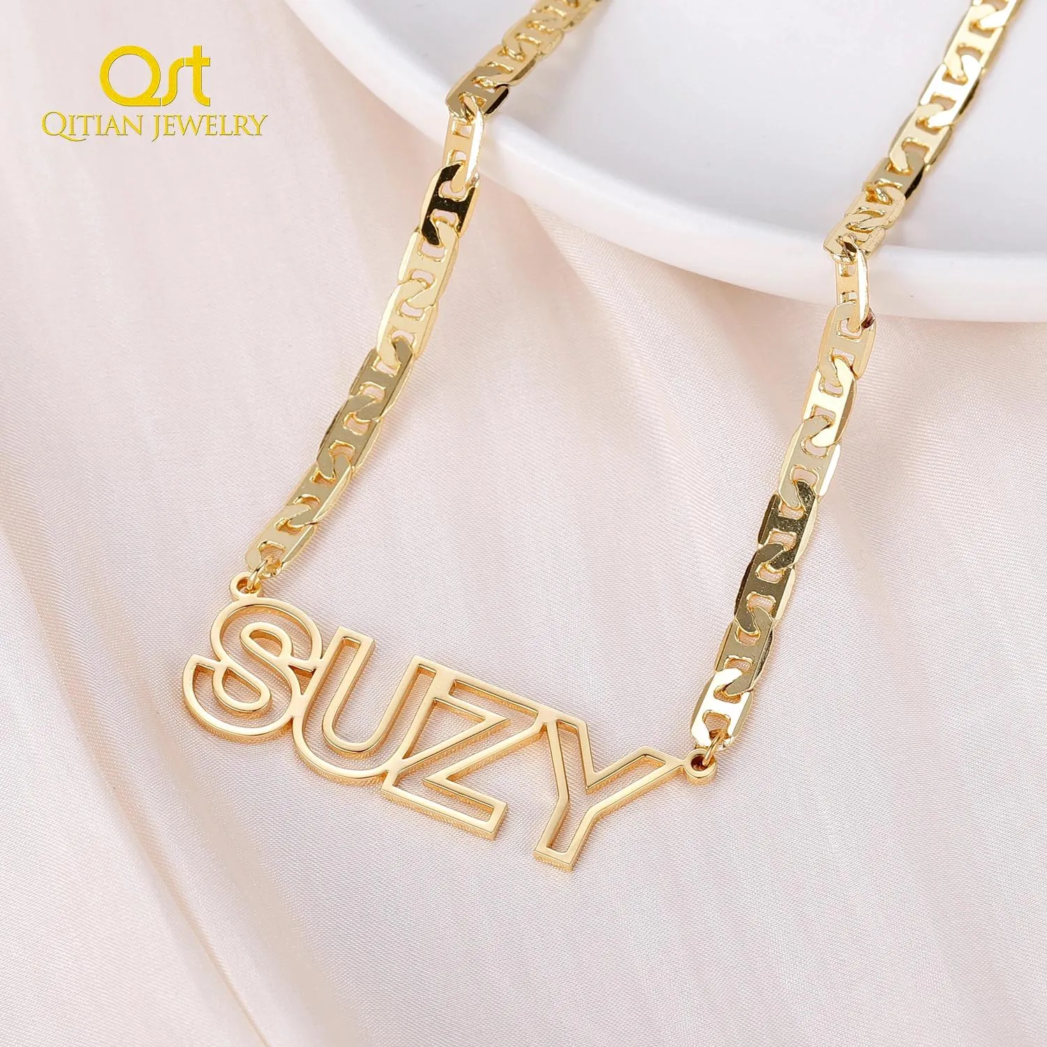 Necklaces Hollow Name Necklace Jewelry Custom Name Pendant Personalized Outline Modern Cut Out Necklace Women Nameplate Jewelry BFF Gift