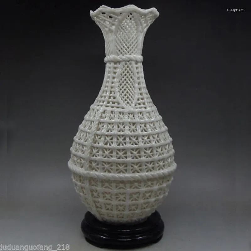 Bottles Delicate Chinese Decoration Handwork Carved Openwork Dehua White Porcelain Vase & Base No.3