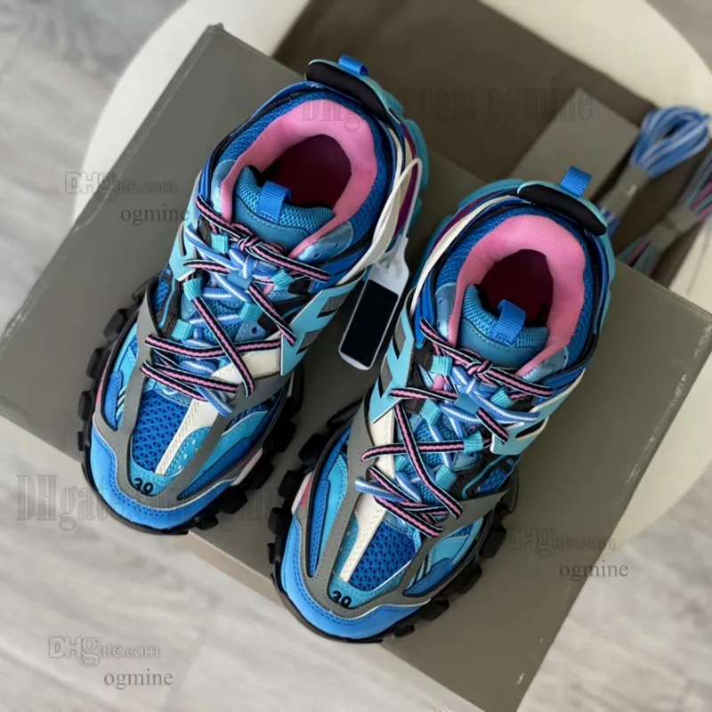 Scarpe da hotsell ginnastica tipo balenciaga