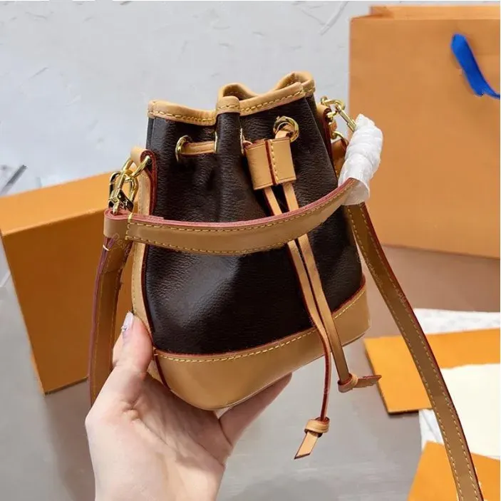 Nano noe deri omuz çantaları lüks çantalar tasarımcı mini kova çanta bayan çanta cüzdan toptan fiyat imtiyazları borse m81266