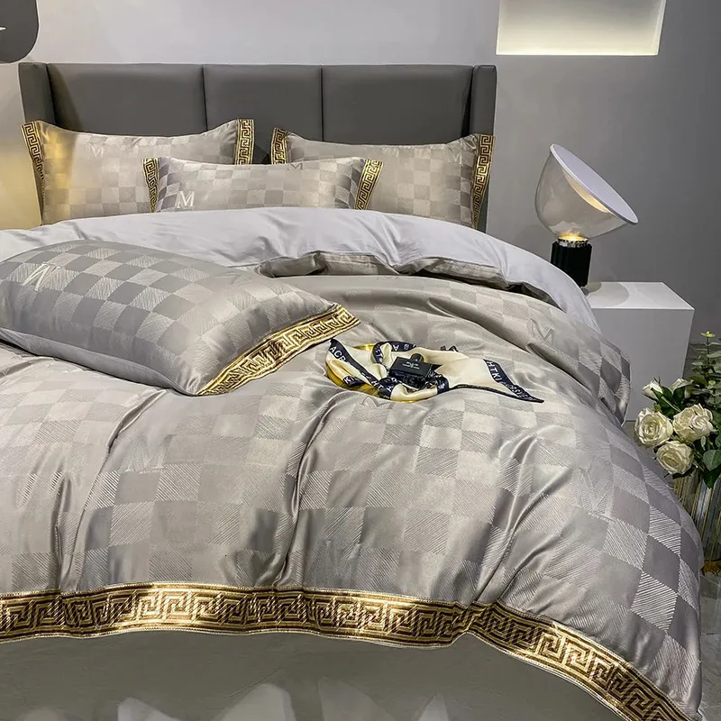 高品質のサテンジャクアードと綿の贅沢な寝具セットシックなゴールドエッジエクサマリー布団カバーベッドシート枕カバー240112