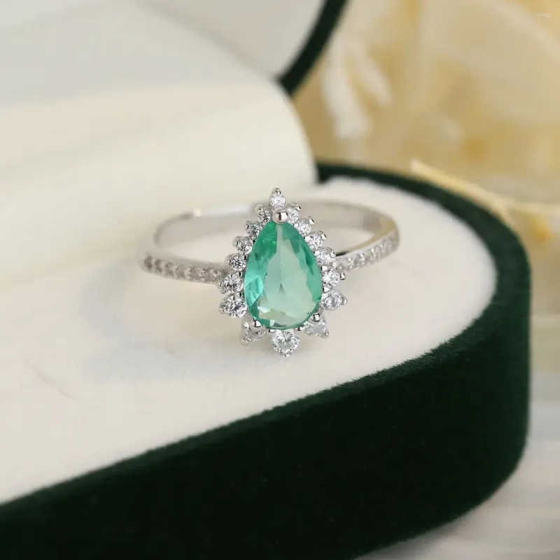 Cluster Rings Luxury Sterling 925 Silver Water Drop Emerald Women's Ring Inlaid With Zircon Elegant Style For Men And Women