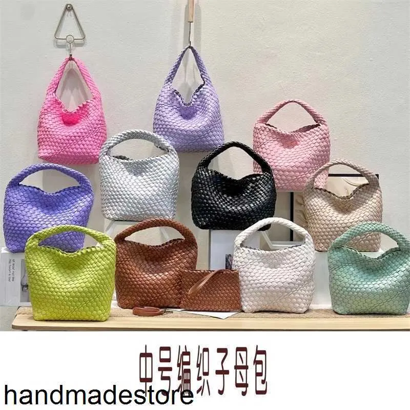 Venetaabottegas gewebte Damentasche Nischendesign 2024 Produkt Gemüsekorb Handgehaltene Brötchenmuttertasche Einzelschulter-Umhängetasche