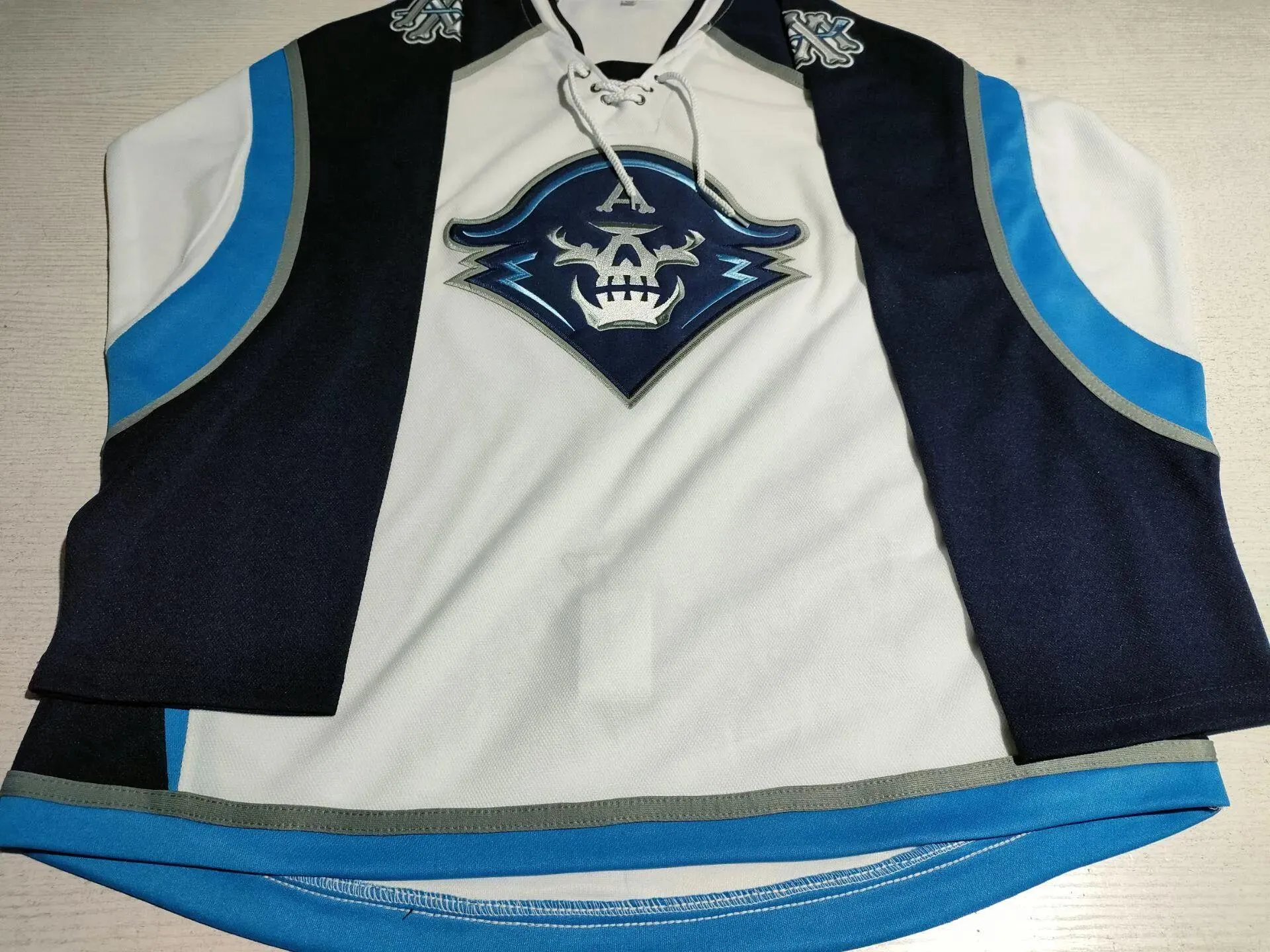 Maillot de hockey Quicklite Milwaukee Admirals pour hommes personnalisé Premier blanc AHL maillots de gardien de but n'importe quel numéro de nom cousu