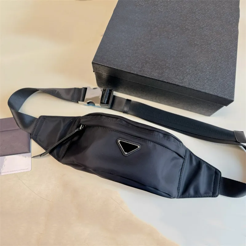 Marsupio in nylon moda Designer Marsupio nero per donna Uomo Casual Zipper Marsupio in pelle di marca di lusso Crossbody Sport Fannypacks