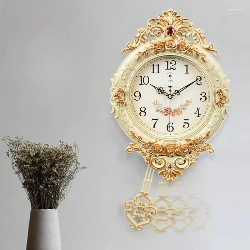 Horloges murales Polaris Light Horloge de luxe Montre de mode Muet Salon Quartz Maison