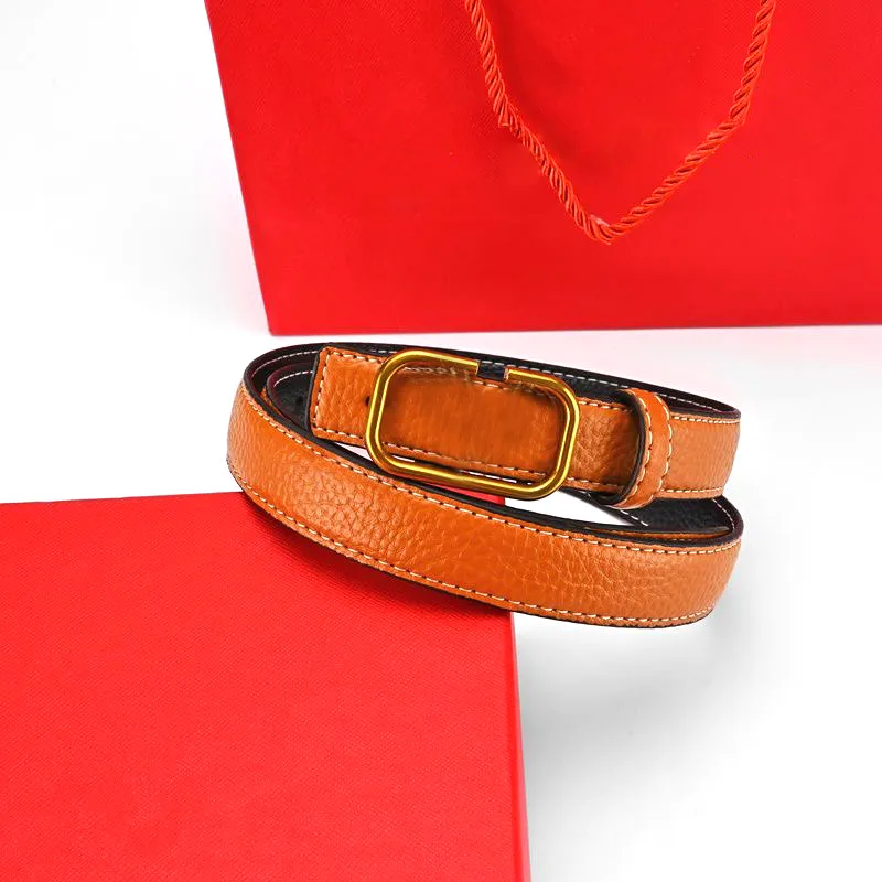 حزام مصمم العلامة التجارية للنساء خطاب فاخر الخامس حزام مطلي بالذهب