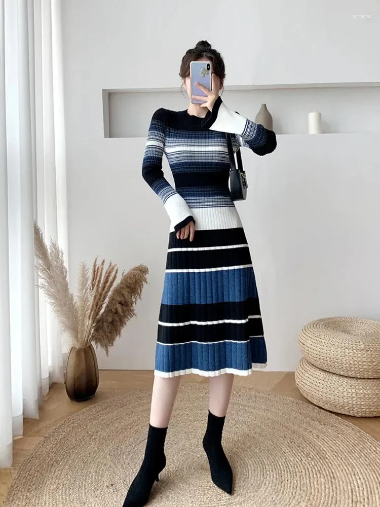 Casual Dresses 2024 Women O-Neck Striped Temperament Knitted Dress Autumn Winter Mid Length Version Over The Knee Priming Sweater A-Line