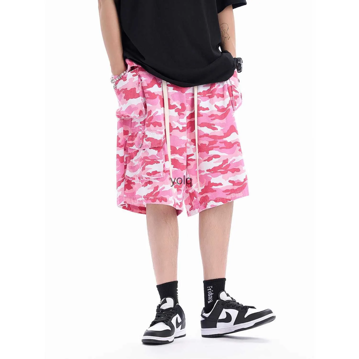 Shorts pour hommes Harajuku Camo Cargo Shorts hommes japonais Vintage lâche lti poète broderie Streetwear décontracté fendu Shorts Camouflage Pantsyolq