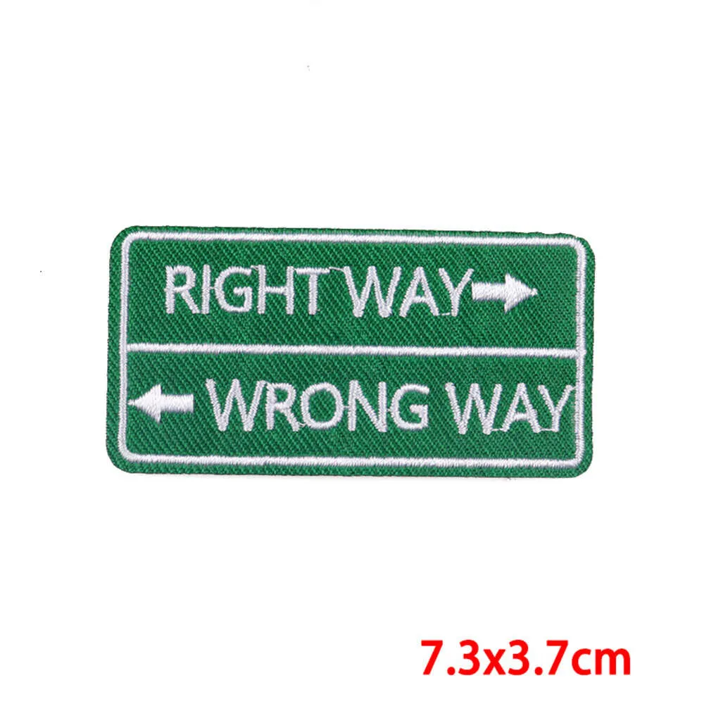 QUARKZMAN Patches Lettera D Nero Lettere Termoadesive D Cucitura Toppa Toppe Applicate Ricamate 4,7cm/1,85 Processo Adesivo A Caldo Per Riparazione Abbigliamento Zaino Jeans, 9pz