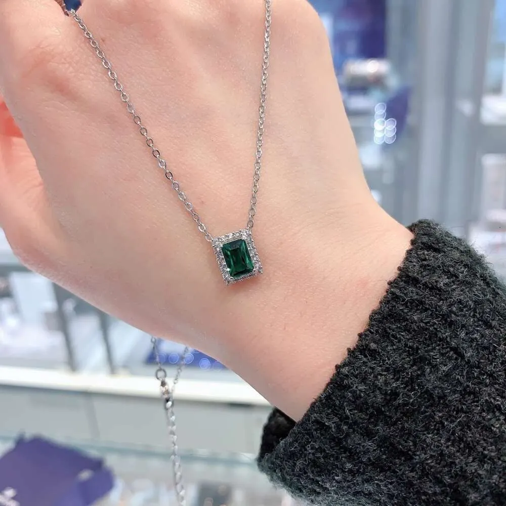 Ожерелье Swarovskis, дизайнерское женское ожерелье с подвеской оригинального качества, зеленое квадратное ожерелье для женщин с элементами, кристаллическая квадратная цепочка с бриллиантами