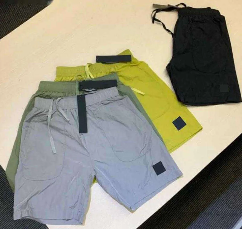 Praia 2023 Shorts de verão Mens Calças Curtas Moda Running Loose Quick Dry Lavagem Processo de Tecido Puro Trendy Casual Hip-hop Ins Stones Island Z33