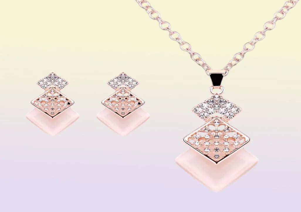 Pembe Takı Altın Kaplama Kolye Seti Moda Meydanı Düğün Düğün Gelin Kostüm Mücevher Seti Parti Ruby Jewelrysnecklace EA6524716